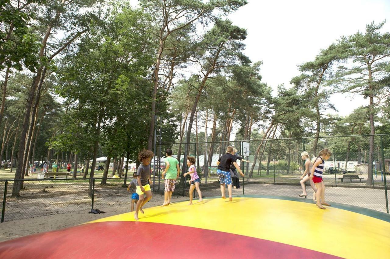Ra Reeenveld Mobile Home Arnhem Phòng bức ảnh
